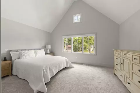 Bedroom - 820 E Franklin Ave, Naperville, IL 60540 photo 3 of 5