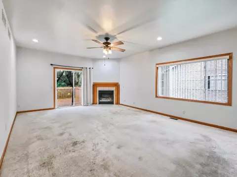 Living - 1321 Dancing Bear Ln, Elgin, IL 60120 photo 3 of 5