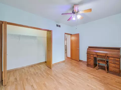 Bedroom - 1321 Dancing Bear Ln, Elgin, IL 60120 photo 4 of 5