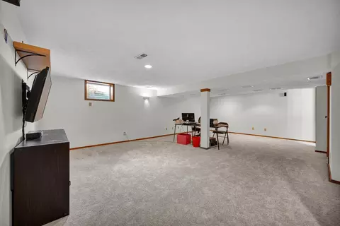 Other - 9 Chiswick Cir, Bloomington, IL 61704 photo 5 of 11