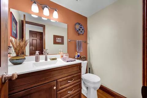 Bath - 9 Chiswick Cir, Bloomington, IL 61704 photo 1 of 5