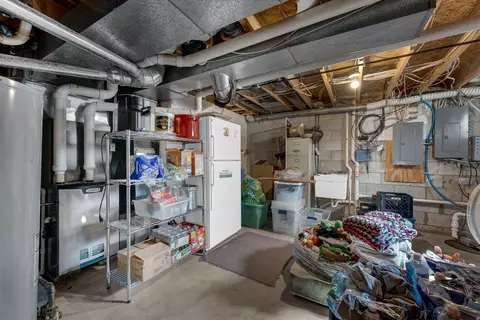 Other - 9 Chiswick Cir, Bloomington, IL 61704 photo 10 of 11