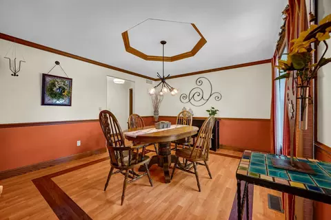 Dining - 9 Chiswick Cir, Bloomington, IL 61704 photo 4 of 4