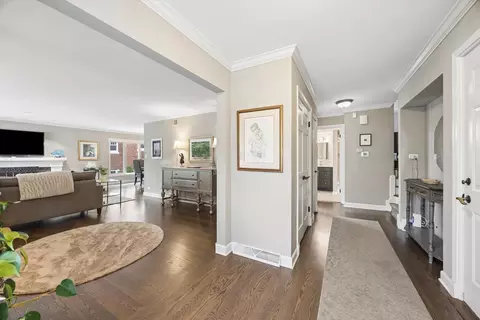 Entry Way - 110 S Herbert Rd, Riverside, IL 60546 photo 2 of 2