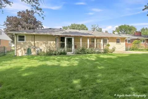 Exterior - 3705 W Young St, Mchenry, IL 60050 photo 7 of 10