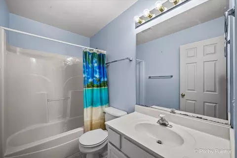 Bath - 1158 E Danbury Dr, Cary, IL 60013 photo 3 of 3