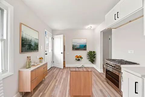 Entry Way - 16460 Honore Ave, Markham, IL 60428 photo 1 of 3