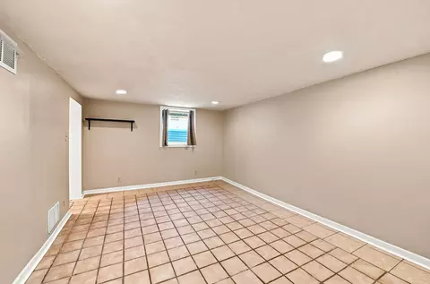 Other - 748 E Jackson St, Morris, IL 60450 photo 3 of 9