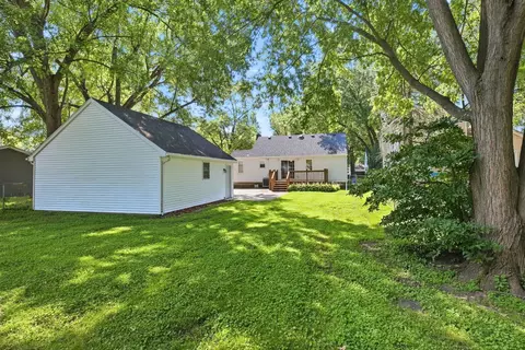 Exterior - 748 E Jackson St, Morris, IL 60450 photo 6 of 7