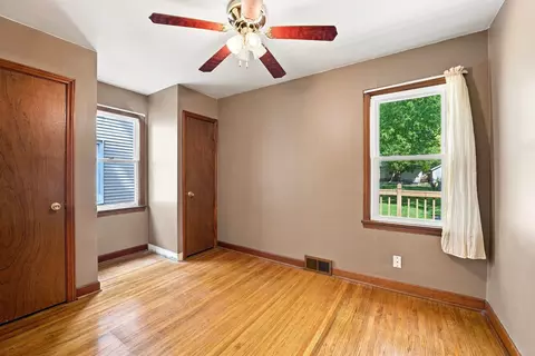 Bedroom - 748 E Jackson St, Morris, IL 60450 photo 2 of 2