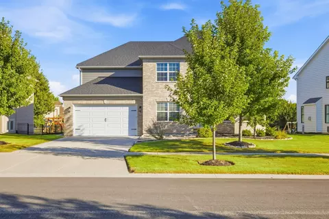 Exterior - 3605 Harmony Cir, Elgin, IL 60124 photo 4 of 7