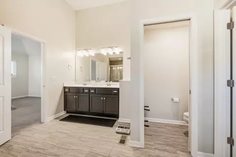Entry Way - 3605 Harmony Cir, Elgin, IL 60124 photo 5 of 5
