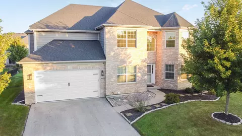 Exterior - 3605 Harmony Cir, Elgin, IL 60124 photo 2 of 7