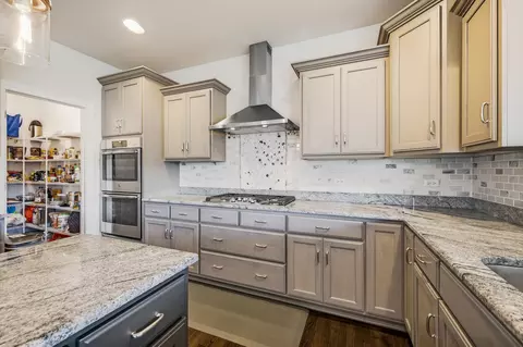 Kitchen - 3605 Harmony Cir, Elgin, IL 60124 photo 2 of 5