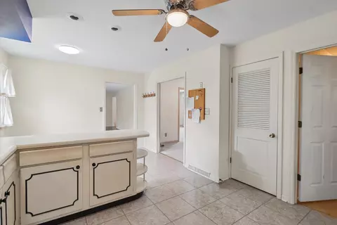 Kitchen - 2118 Bristol Rd, Champaign, IL 61821 photo 6 of 6