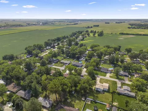 View/Area - 856 N Western Hills Dr, Kankakee, IL 60901 photo 5 of 7