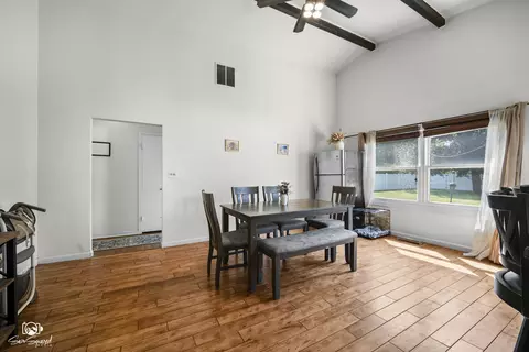 Entry Way - 856 N Western Hills Dr, Kankakee, IL 60901 photo 1 of 1