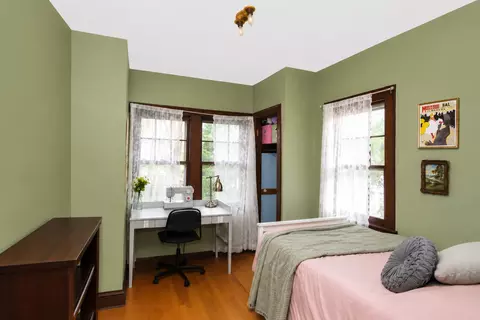 Bedroom - 35 W Maple Ave, Roselle, IL 60172 photo 1 of 3