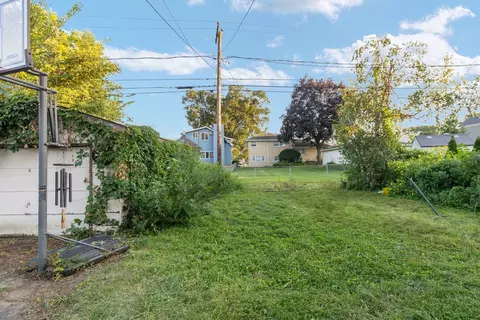 Exterior - 35 W Maple Ave, Roselle, IL 60172 photo 6 of 6