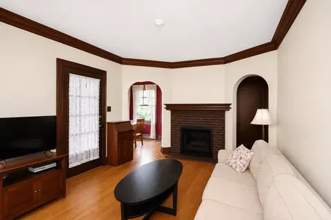 Living - 35 W Maple Ave, Roselle, IL 60172 photo 2 of 2