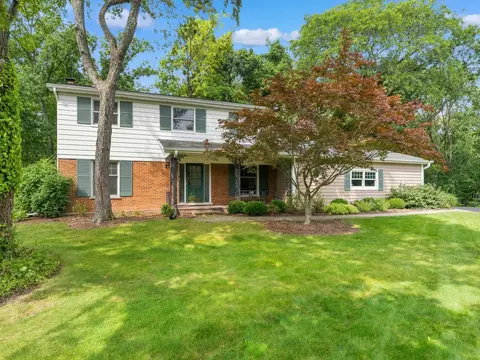 3 N922 Ferson Creek Rd, Saint Charles, IL 60174