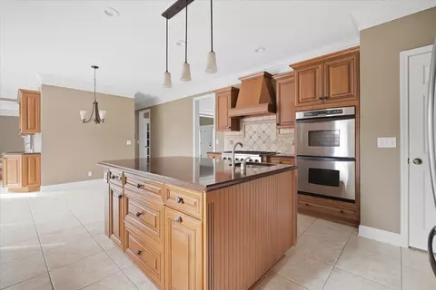 Kitchen - 3 Lavender Ln, Bloomington, IL 61704 photo 6 of 7