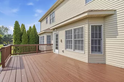 Exterior - 3 Lavender Ln, Bloomington, IL 61704 photo 11 of 12