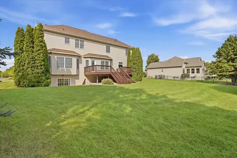 Exterior - 3 Lavender Ln, Bloomington, IL 61704 photo 8 of 12