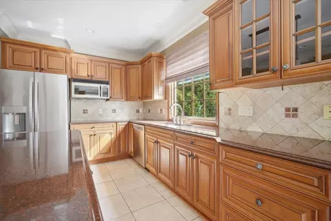 Kitchen - 3 Lavender Ln, Bloomington, IL 61704 photo 7 of 7