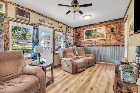 Living - 446 Chestnut St E, Paxton, IL 60957 photo 2 of 3