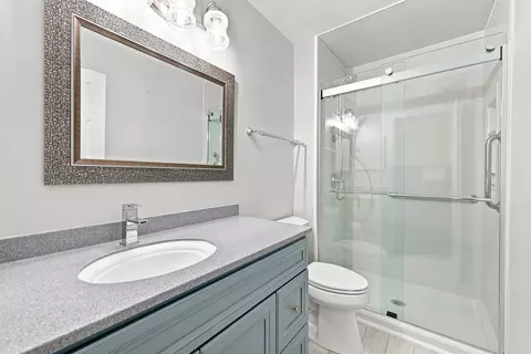 Bath - 586 Williamsburg Ct #A1, Wheeling, IL 60090 photo 1 of 2
