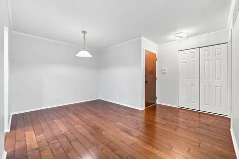 Other - 586 Williamsburg Ct #A1, Wheeling, IL 60090 photo 1 of 3