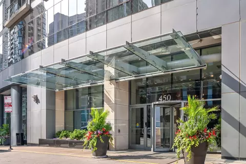Exterior - 450 E Waterside Dr #2911, Chicago, IL 60601 photo 1 of 4