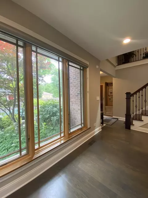 Entry Way - 1052 Margret St, Des Plaines, IL 60016 photo 2 of 5