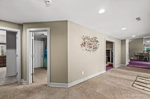 Entry Way - 9111 Huber Rd, Belvidere, IL 61008 photo 7 of 9