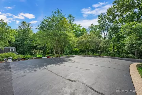 Exterior - 9111 Huber Rd, Belvidere, IL 61008 photo 10 of 26