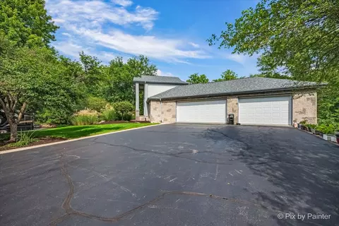 Exterior - 9111 Huber Rd, Belvidere, IL 61008 photo 9 of 26
