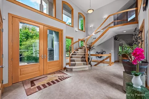 Entry Way - 9111 Huber Rd, Belvidere, IL 61008 photo 1 of 9