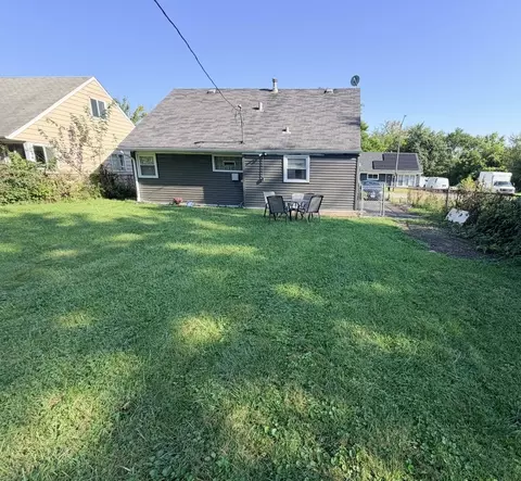 Exterior - 237 Arrowhead St, Park Forest, IL 60466 photo 2 of 2