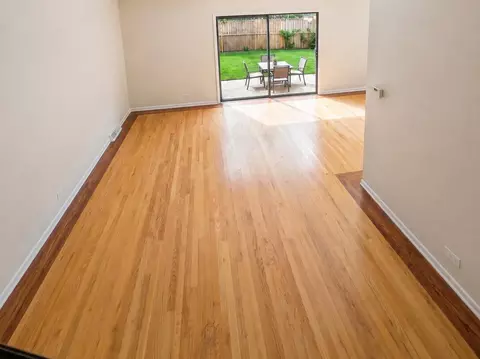 Living - 270 N Dover Ln, Des Plaines, IL 60018 photo 4 of 4