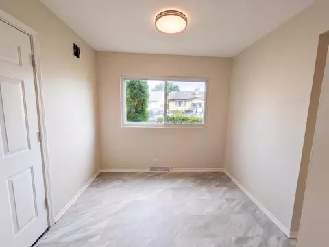 Other - 270 N Dover Ln, Des Plaines, IL 60018 photo 1 of 4
