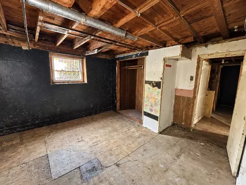 Bedroom - 1341 W 112th Pl, Chicago, IL 60643 photo 3 of 3