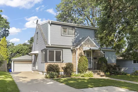 4038 Highland Ave, Downers Grove, IL 60515
