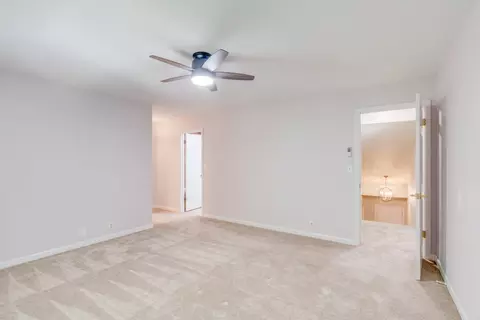 Bedroom - 412 Jay Dr, Mount Vernon, IL 62864 photo 6 of 7