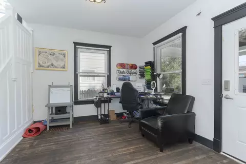 Entry Way - 807 S Morris Ave, Bloomington, IL 61701 photo 1 of 3