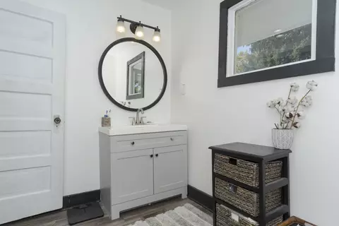 Bath - 807 S Morris Ave, Bloomington, IL 61701 photo 1 of 3