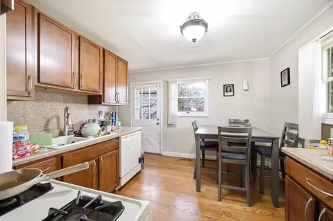Kitchen - 2801 S 12th Ave, Broadview, IL 60155 photo 2 of 2