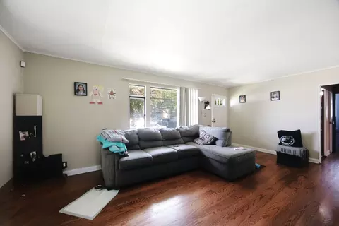 Living - 2801 S 12th Ave, Broadview, IL 60155 photo 1 of 2