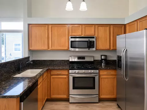 Kitchen - 4205 Dillon St, Plano, IL 60545 photo 2 of 4