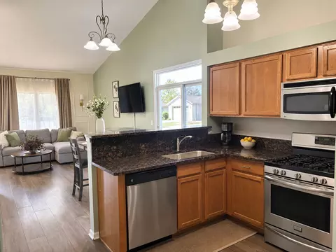 Kitchen - 4205 Dillon St, Plano, IL 60545 photo 1 of 4